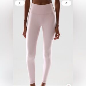 Aritzia infinite high rise leggings